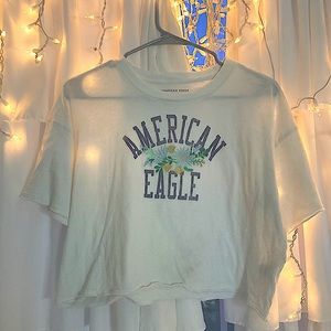 American eagle slightly cropped tee